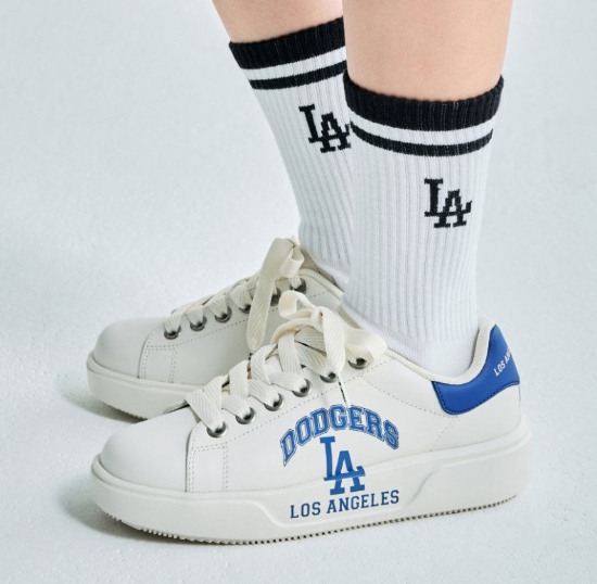 Picture of Chunky Classic Varsity LA Dodgers